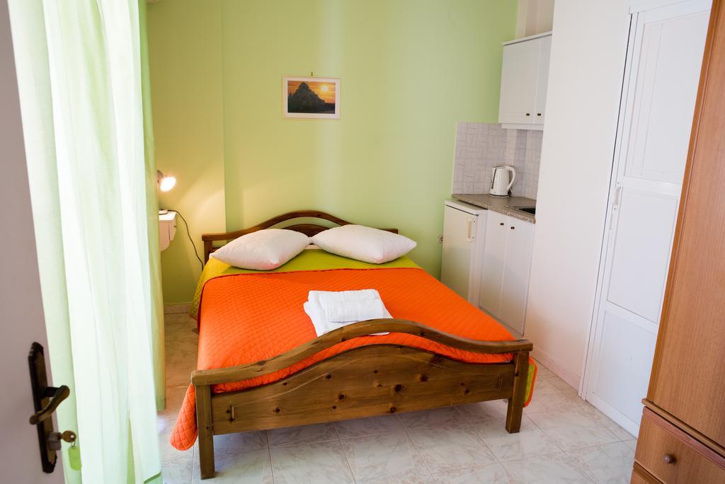 Studio Paul'S Перисса Экстерьер фото