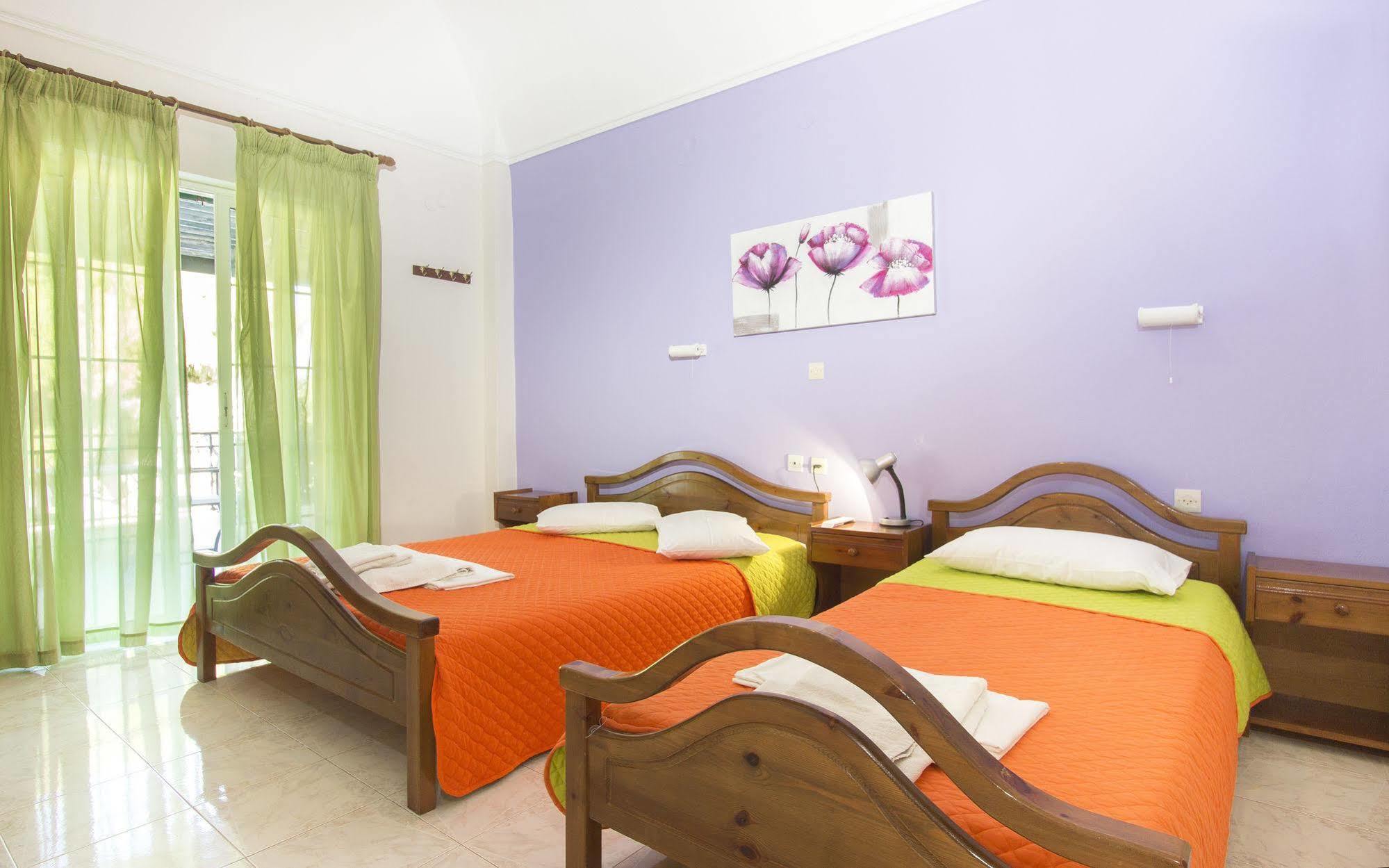 Studio Paul'S Перисса Экстерьер фото